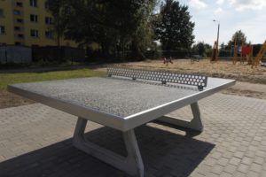 Stół zewnętrzny do ping ponga