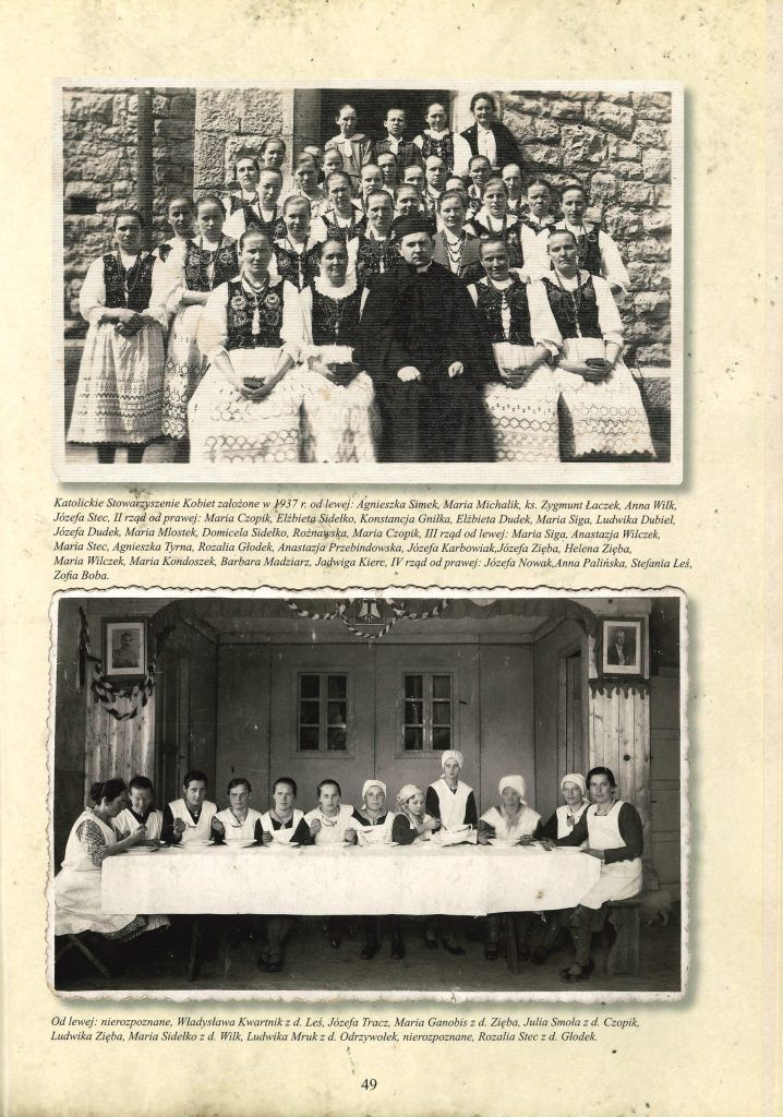 Scan strony albumu przedstawiającej dwie fotografie dawnych mieszkanek Byczyny